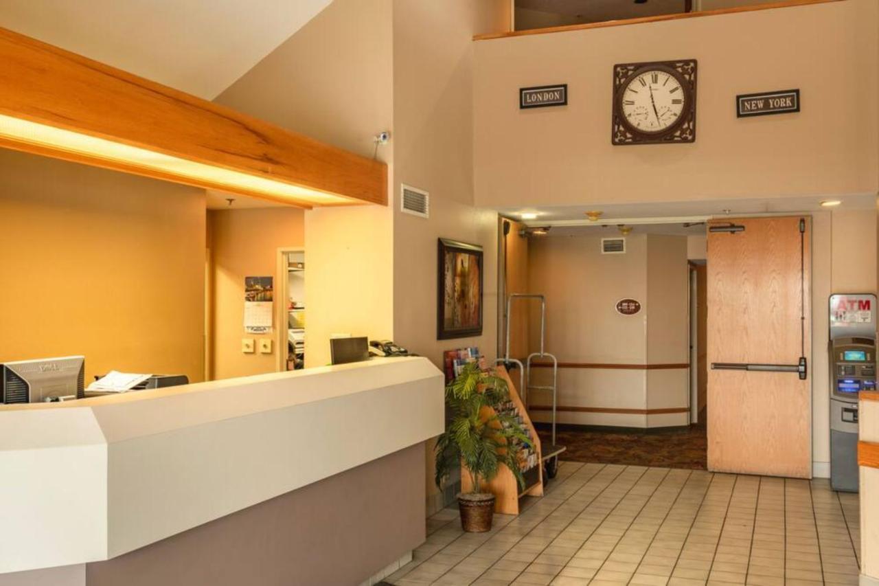 Oyo Hotel Lincoln Airport Ne, Hwy 80 Екстериор снимка